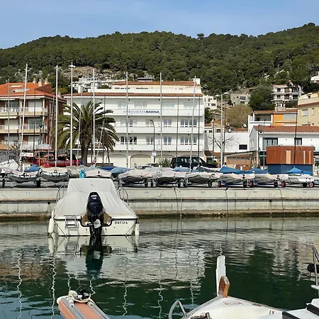 Marina 1-a